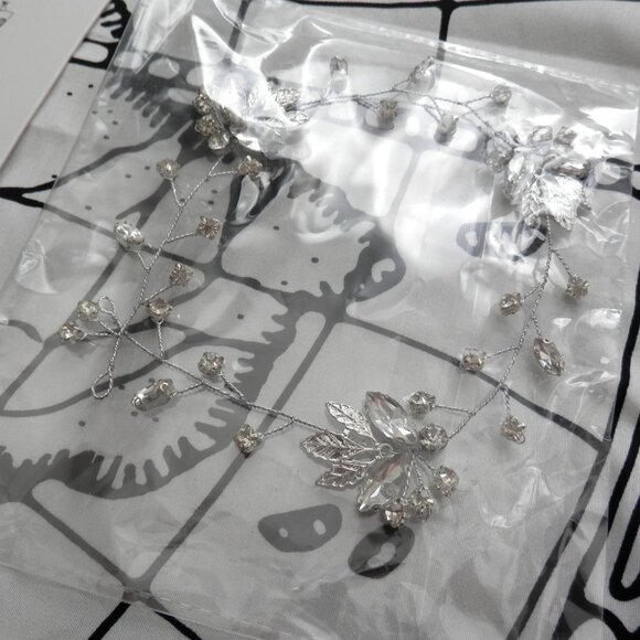 Bridal Accessory Bundle - Picture 6 of 15